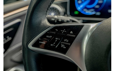 Mercedes EQE 300/SUV/100kWh/Night Packet/Подгрев/Камера/PRE-SAFE - автомобили, коли, обяви за нови и употребявани 8