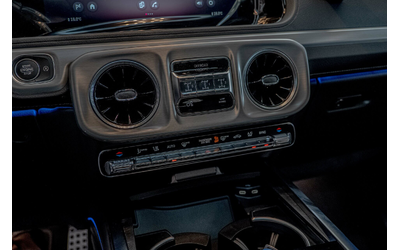 Mercedes G450 AMG/3D Burmester/MultiBeam/Камера/Подгрев/Night Packet - автомобили, коли, обяви за нови и употребявани 12