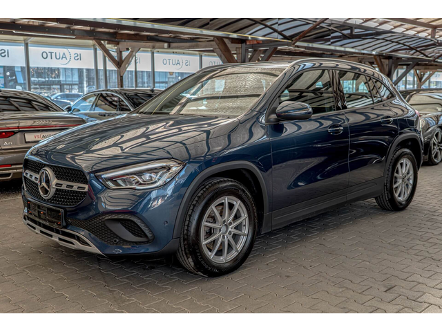 Mercedes GLA 180d/Business/Thermatic/MBUX/Dynamic Select/USB/ - автомобили, коли, обяви за нови и употребявани 1