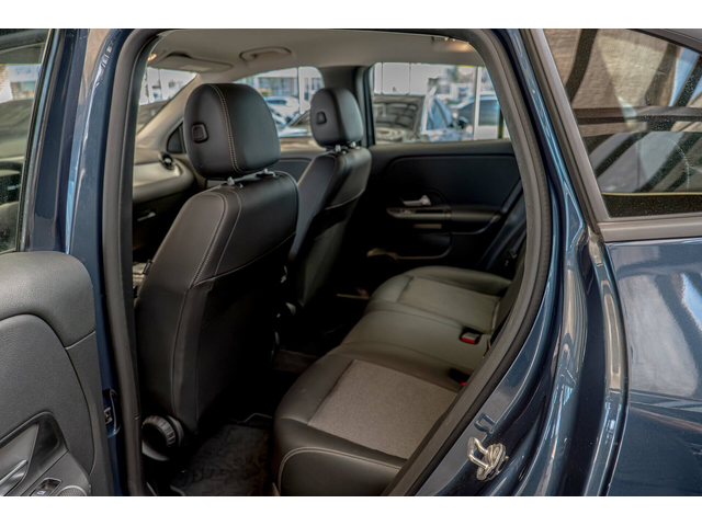 Mercedes GLA 180d/Business/Thermatic/MBUX/Dynamic Select/USB/ - автомобили, коли, обяви за нови и употребявани 7