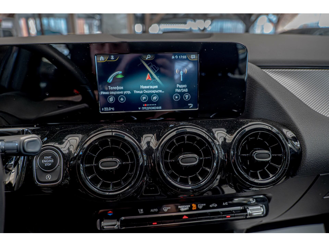 Mercedes GLA 180d/Business/Thermatic/MBUX/Dynamic Select/USB/ - автомобили, коли, обяви за нови и употребявани 8