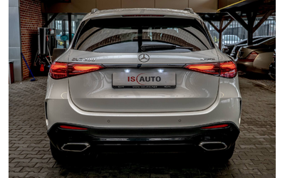 mercedes-glc-200-4matic-amg-ambient-kamera-podgrev-distronik - 3