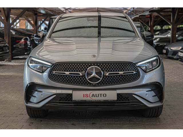 Mercedes GLC 200 AMG/Coupe/Подгрев/Камера/4Matic/Night Paket - автомобили, коли, обяви за нови и употребявани 0