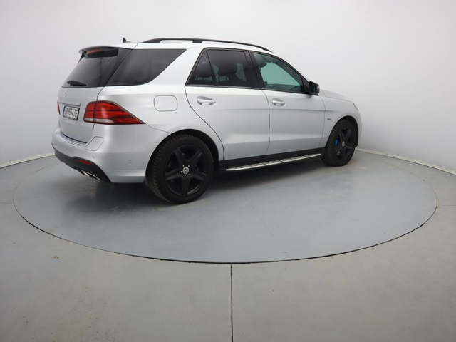 Mercedes GLE 350 - автомобили, коли, обяви за нови и употребявани 12