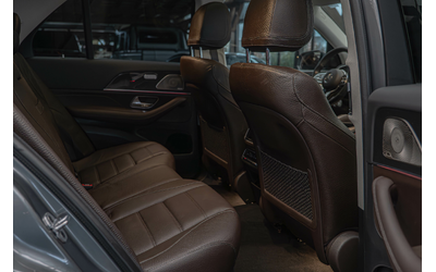 mercedes-gle-580-amg-obduvhane-burmester-carbon-air - 4