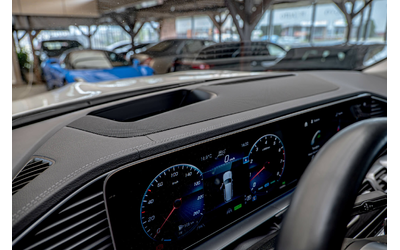 Mercedes GLS 580 AMG/Burmester/HuD/Панорама/Обдухване - автомобили, коли, обяви за нови и употребявани 12