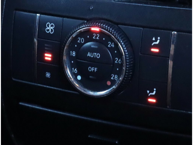 Mercedes ML 320 4Matic/Kамера/PDC/Harman Kardon/DSR/AirMatic/ - автомобили, коли, обяви за нови и употребявани 10