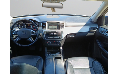 Mercedes ML 500 - автомобили, коли, обяви за нови и употребявани 12