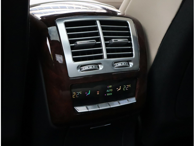 Mercedes S500 4Matic/Designo/Harman Kardon/Алкантар/Шибедах/Night Vision - автомобили, коли, обяви за нови и употребявани 13