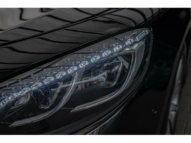 Mercedes S63 AMG 4Matic/Swarovski/HuD/Burmester/AirMatic/Night Vision/Камера 360 - автомобили, коли, обяви за нови и употребявани 3