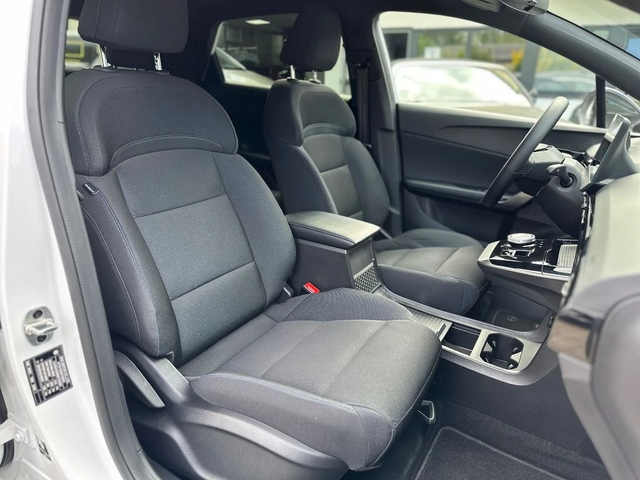 Mg MG4 64 kWh Long Range - автомобили, коли, обяви за нови и употребявани 5