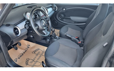 Mini Clubman 1.6 газ/бензин 98к.с. - автомобили, коли, обяви за нови и употребявани 11