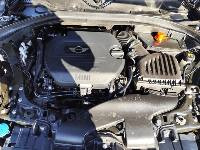 Mini Clubman JOHN COOPER WORKS* 2.0D* SD ALL4* АВТОМАТИК* LED* - автомобили, коли, обяви за нови и употребявани 14