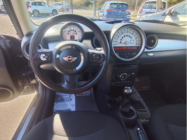 Mini Clubman 1.6D* EURO5A* KLIMA* - автомобили, коли, обяви за нови и употребявани 8