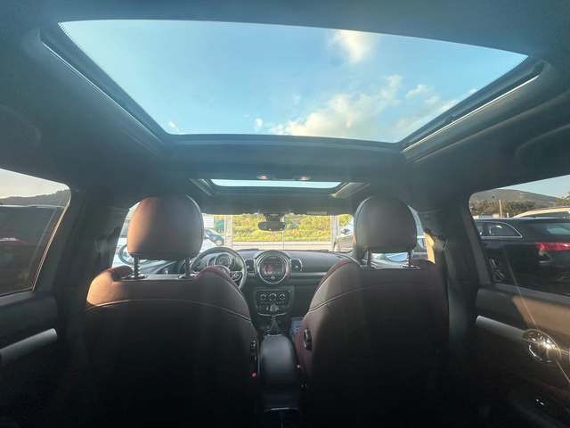 Mini Clubman 2.0D* 150к.с* АВТОМАТИК* LED* КОЖА* ПАНОРАМА* НАВИ - автомобили, коли, обяви за нови и употребявани 11