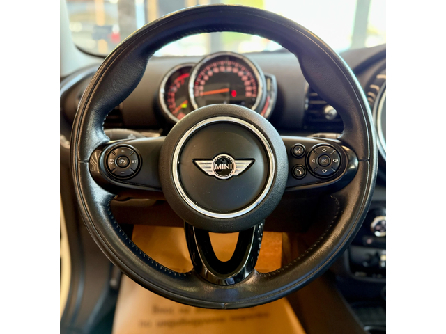 Mini Clubman ALL4* Turbo* Лизинг* Automatic - автомобили, коли, обяви за нови и употребявани 9