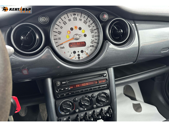 Mini Cooper 1.6i 115к.с. - автомобили, коли, обяви за нови и употребявани 11