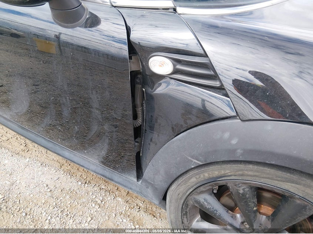 Mini Cooper 1.6L I-4 DOHC, VVT, 121HP Front Wheel Drive - автомобили, коли, обяви за нови и употребявани 5
