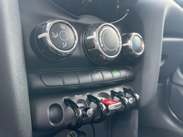 Mini Cooper Реален пробег - автомобили, коли, обяви за нови и употребявани 7