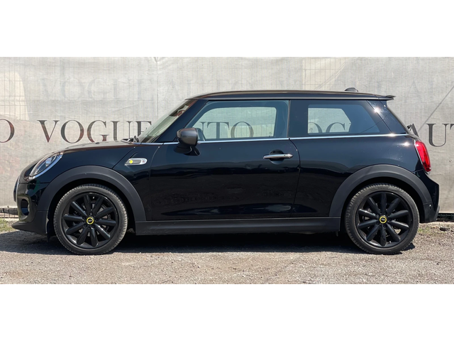 Mini Cooper SE* Keyless* Navi* Kamera* LED - автомобили, коли, обяви за нови и употребявани 4