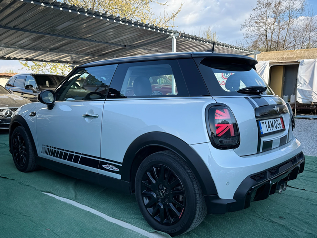 Mini Cooper 1.5 - автомобили, коли, обяви за нови и употребявани 6