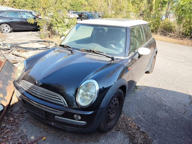 Mini Cooper 1, 6i 116ps - автомобили, коли, обяви за нови и употребявани 0