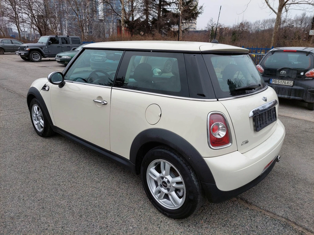 Mini Cooper 1, 6i 75ps 64000км!!! - автомобили, коли, обяви за нови и употребявани 3
