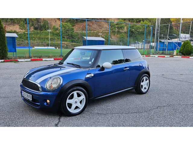 Mini Cooper 1.6d KLIMATRONIK/6skorosti - автомобили, коли, обяви за нови и употребявани 1