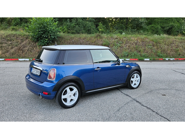Mini Cooper 1.6d KLIMATRONIK/6skorosti - автомобили, коли, обяви за нови и употребявани 5
