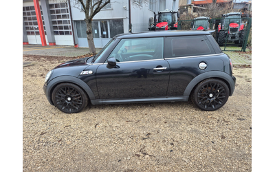 Mini Cooper 1.6i NAVI - автомобили, коли, обяви за нови и употребявани 7