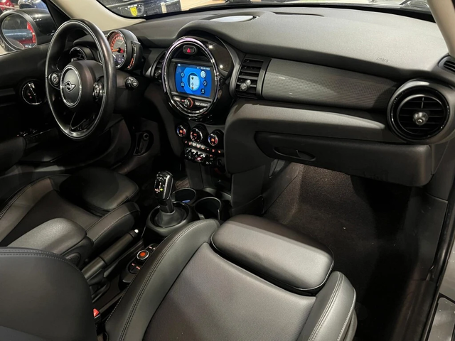 Mini Cooper FWD PANOROMIC ROOFС РЕГИСТРАЦИЯ И АВТОКРЕДИТ - автомобили, коли, обяви за нови и употребявани 11