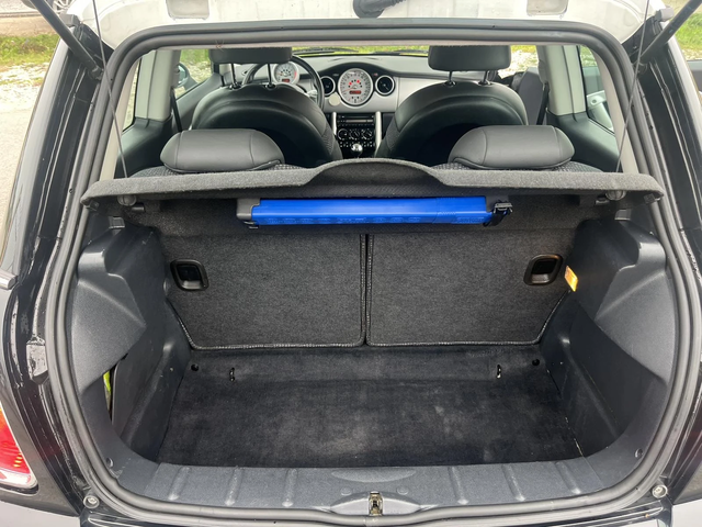 Mini Cooper 1.6i 116кс КЛИМАТРОНИК - автомобили, коли, обяви за нови и употребявани 11