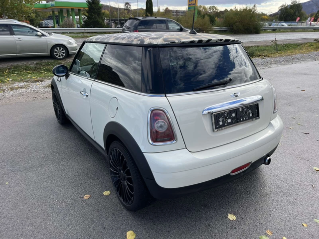 Mini Cooper 1.6I 6 СКОРОСТИ EURO 5A FACE КЛИМАТИК - автомобили, коли, обяви за нови и употребявани 4