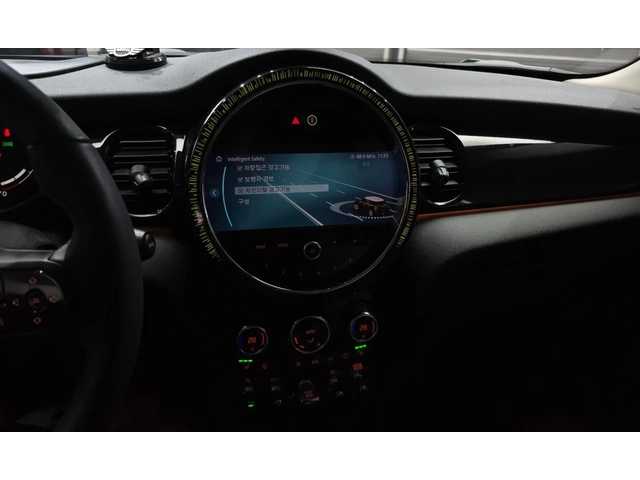Mini Coupe HEAD-UP * LED * NAVI * КАМЕРА * KEYLESS * CARPLAY - автомобили, коли, обяви за нови и употребявани 7