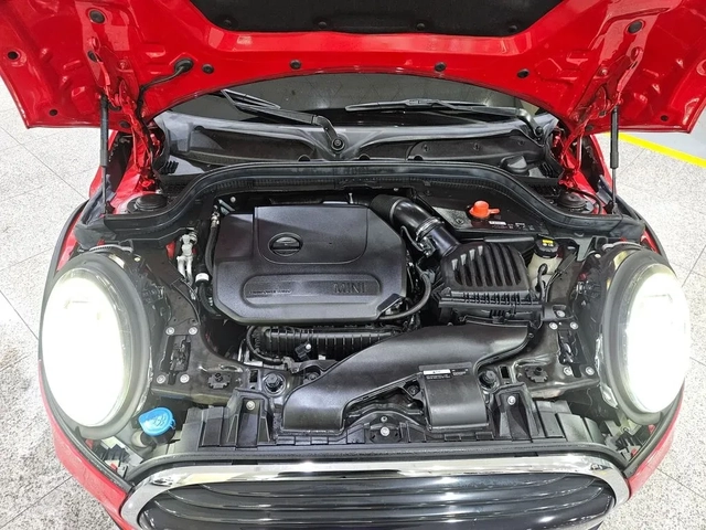 Mini Cooper High* ПОДГРЕВ* ПАНОРАМА* KAМЕРА* АСИСТЕНТИ СИГУРНО - автомобили, коли, обяви за нови и употребявани 16
