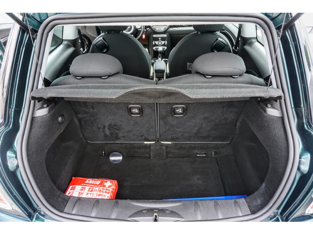 Mini Cooper s 1.6i - автомобили, коли, обяви за нови и употребявани 13