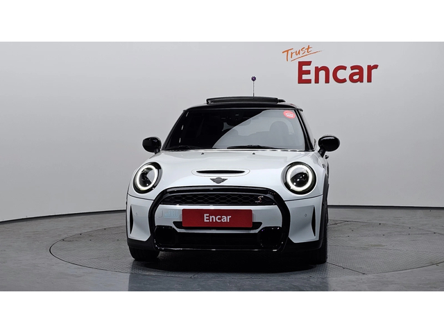 Mini Cooper s Mayfield* Edition* Navi* Camera* Keyless - автомобили, коли, обяви за нови и употребявани 0