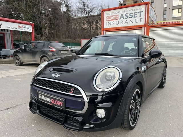 Mini Cooper s 2.0 BENZ - автомобили, коли, обяви за нови и употребявани 0