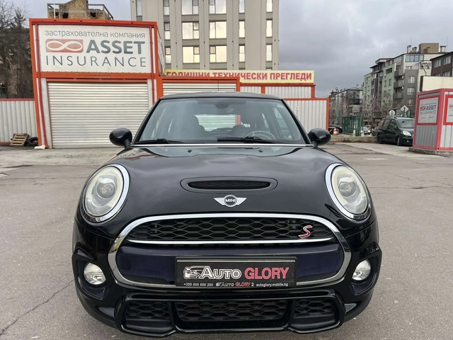 Mini Cooper s 2.0 BENZ - автомобили, коли, обяви за нови и употребявани 1