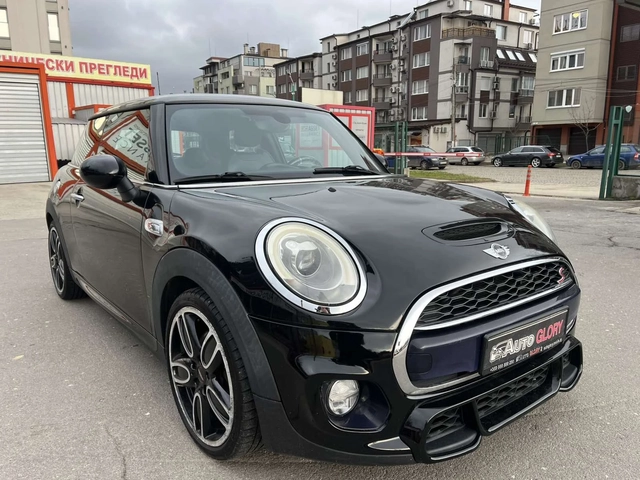 Mini Cooper s 2.0 BENZ - автомобили, коли, обяви за нови и употребявани 2