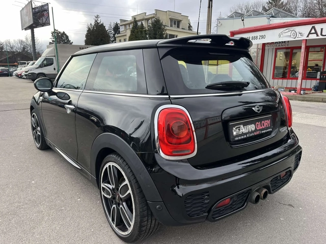 Mini Cooper s 2.0 BENZ - автомобили, коли, обяви за нови и употребявани 5