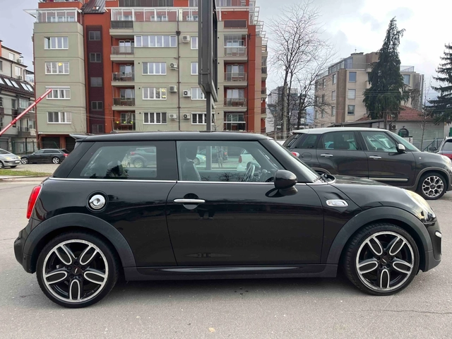 Mini Cooper s 2.0 BENZ - автомобили, коли, обяви за нови и употребявани 6
