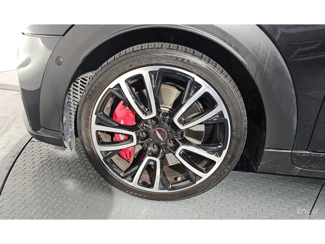 Mini Cooper s JCW* CARPLAY* DIGITAL* СЕРВИЗНА ИСТОРИЯ - автомобили, коли, обяви за нови и употребявани 4