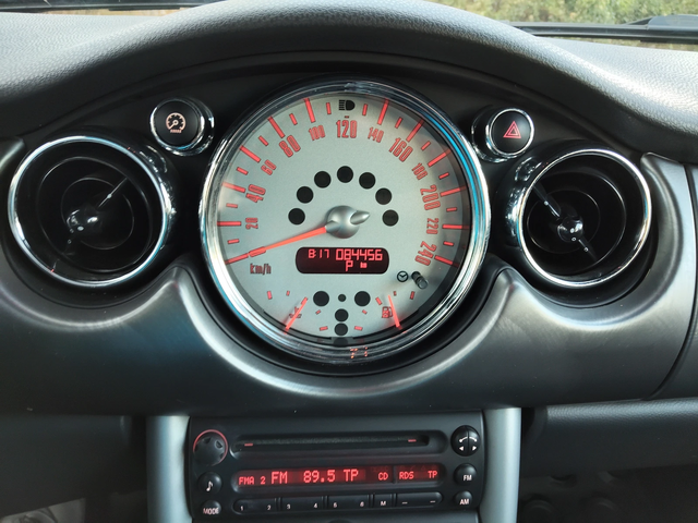 Mini Cooper s cabrio 86KM + AUTO+ KOJA - автомобили, коли, обяви за нови и употребявани 9