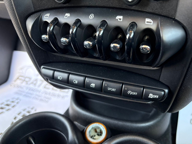 Mini Countryman 1.6 D - автомобили, коли, обяви за нови и употребявани 14