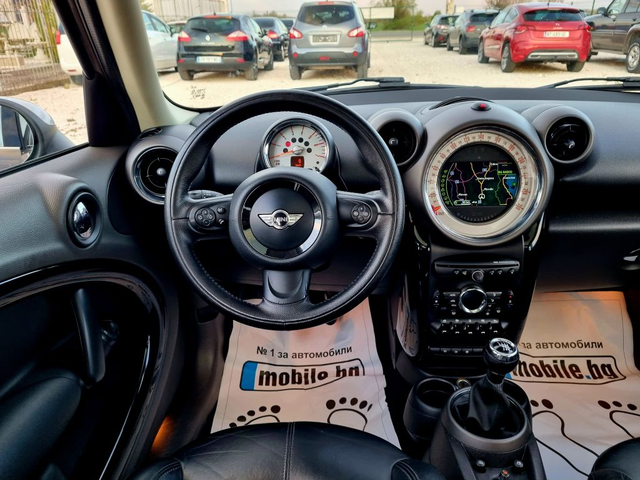 Mini Countryman 1.6D 4x4 Panorama, Navi, Koja - автомобили, коли, обяви за нови и употребявани 11