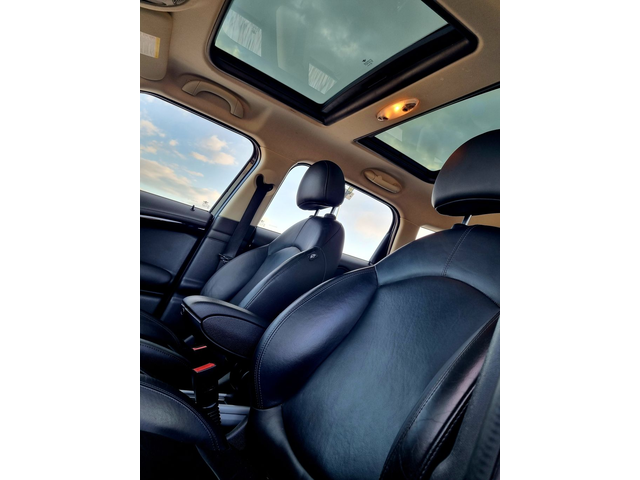 Mini Countryman 1.6D 4x4 Panorama, Navi, Koja - автомобили, коли, обяви за нови и употребявани 15