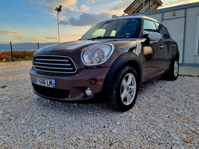 Mini Countryman 1.6D 4x4 Panorama, Navi, Koja - автомобили, коли, обяви за нови и употребявани 2