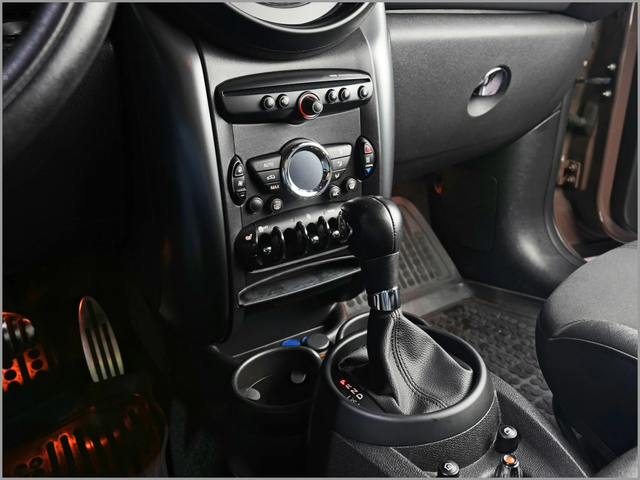 Mini Countryman Mini Countryman  - автомобили, коли, обяви за нови и употребявани 14