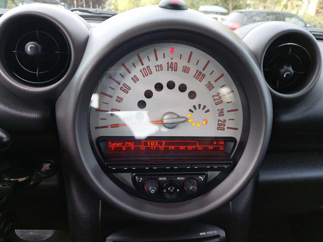 Mini Countryman 2, 0d 4x4 AUTOMATIC - автомобили, коли, обяви за нови и употребявани 10